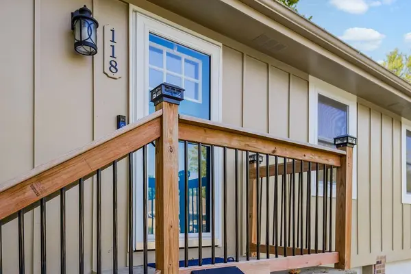 118 Brian AVE, Belton, MO 64012