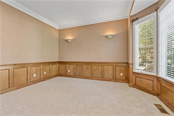 2505 W 141st ST, Leawood, KS 66224