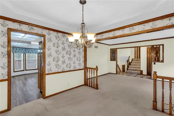 16101 W 145th TER Olathe, KS 66062