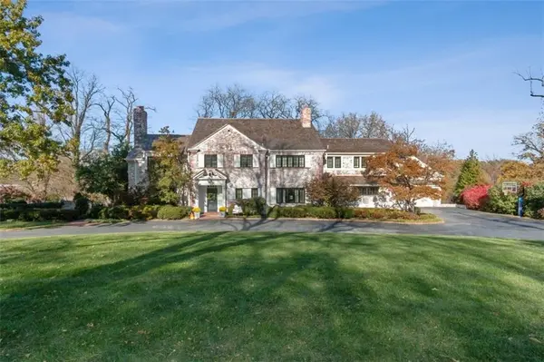2700 Verona RD, Mission Hills, KS 66208
