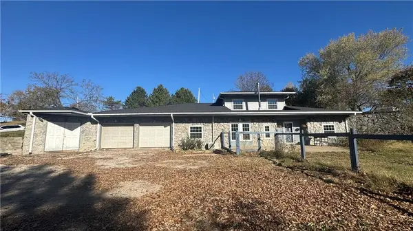 26609 NE 98th ST, Excelsior Springs, MO 64024