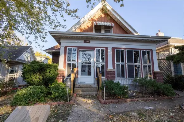 1709 Dewey AVE, St Joseph, MO 64505