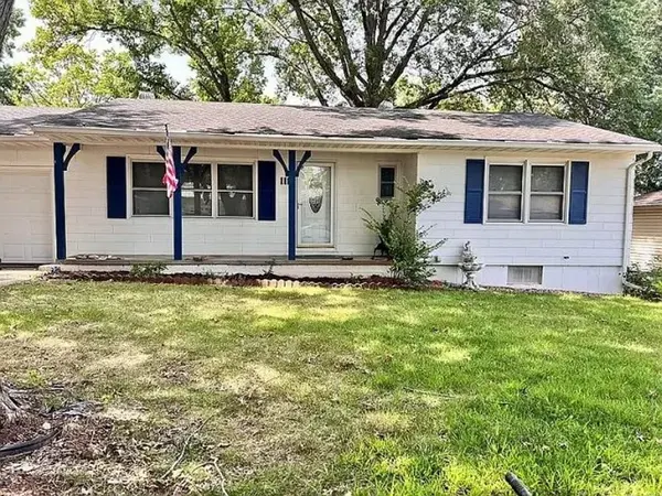 111 Western ST,  Leavenworth,  KS 66048