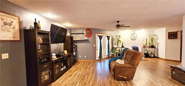 304 W Mckinley ST, Frontenac, KS 66763