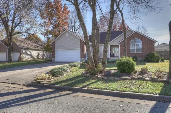 1066 Alexsandra CIR, Oronogo, MO 64855