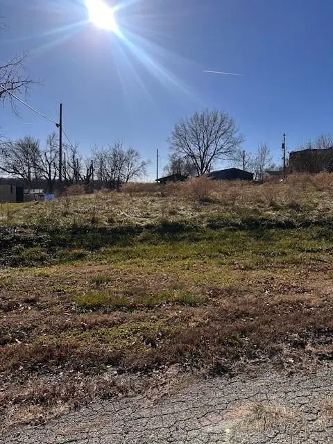 Elm ST, Clarksdale, MO 64430
