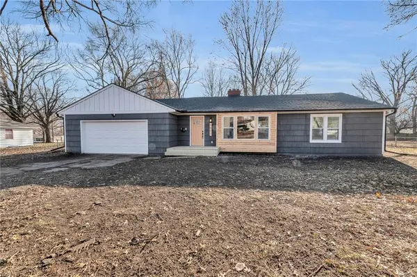 9501 E 65th ST, Raytown, MO 64133