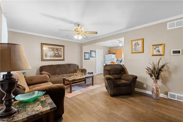 6327 Rowland AVE, Kansas City, KS 66104