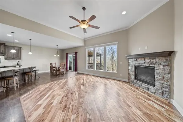 8280 TUPELO ST, De Soto, KS 66018