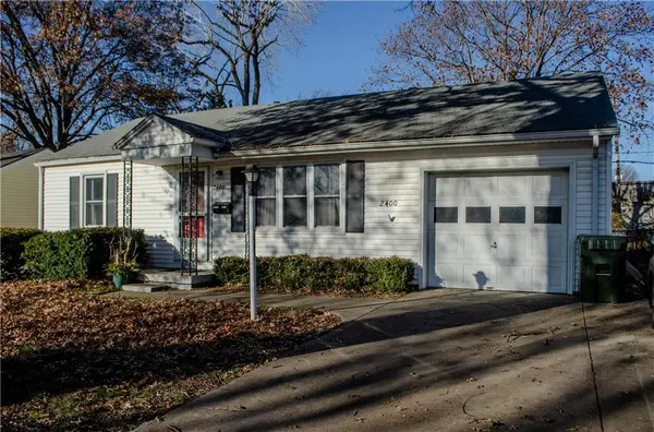 2400 NE 60TH ST, Gladstone, MO 64118