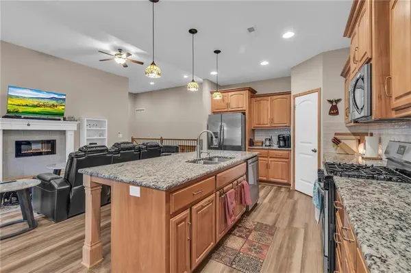 6940 N Denver AVE Kansas City, MO 64119