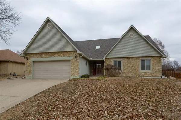 1406 Jill LN, Excelsior Springs, MO 64024
