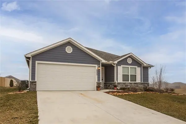 533 SE Laurel DR, Blue Springs, MO 64014