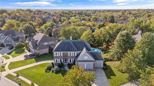 14013 Granada RD, Leawood, KS 66224