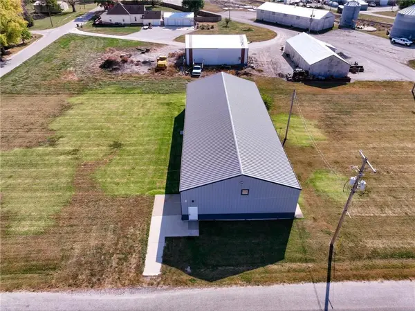 423 Locust ST, Everest, KS 66424