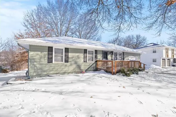 1610 Russell RD, Pleasant Hill, MO 64080