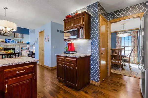 7416 W 155th TER Overland Park, KS 66223