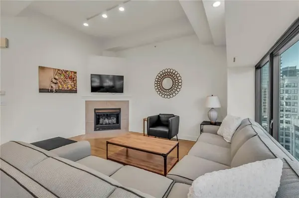 1101 Walnut ST #806, Kansas City, MO 64106
