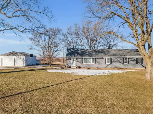 19727 Ketner RD, Dover, MO 64022