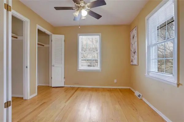 7508 N WOODLAND AVE Gladstone, MO 64118