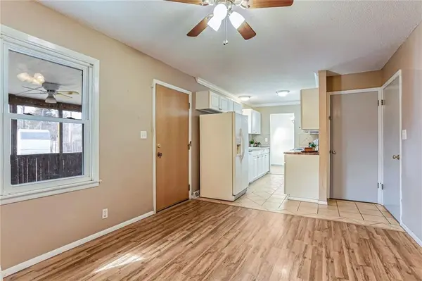 7508 N WOODLAND AVE Gladstone, MO 64118