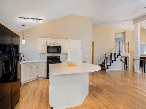 16231 W 156th ST Olathe, KS 66062