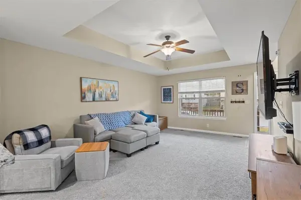 18420 E 20th Street CT, Independence, MO 64057