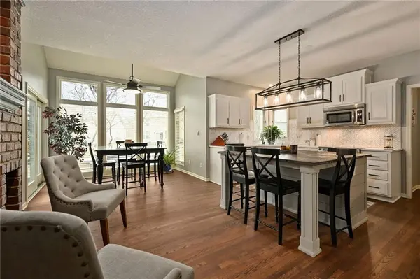 12915 Bluejacket ST, Overland Park, KS 66213
