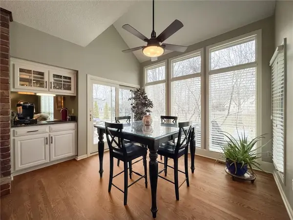 12915 Bluejacket ST, Overland Park, KS 66213