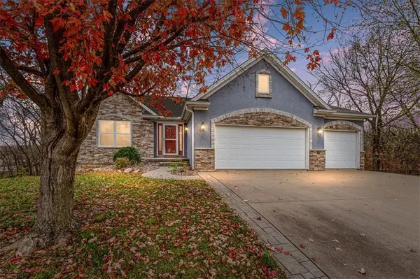 13150 NW Ridgeview DR, Platte City, MO 64079