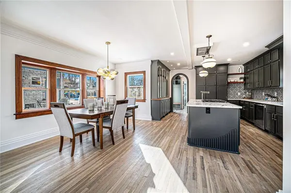 5442 Tracy AVE Kansas City, MO 64110