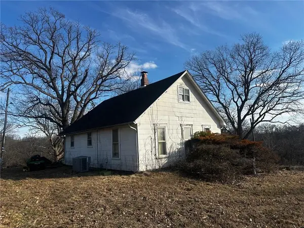 12699 Shoemaker RD, Excelsior Springs, MO 64024