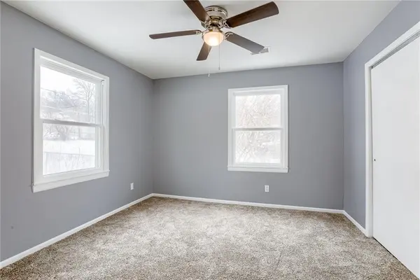 2614 Woodend AVE Kansas City, KS 66106