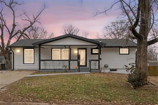 9133 E 43rd TER, Kansas City, MO 64133