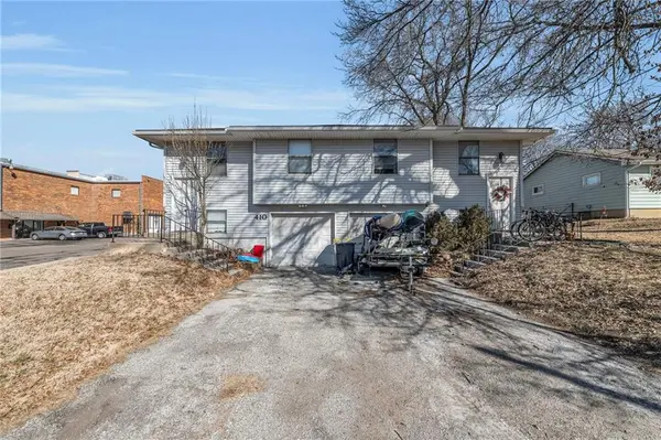 410 81st ST, Kansas City, MO 64118