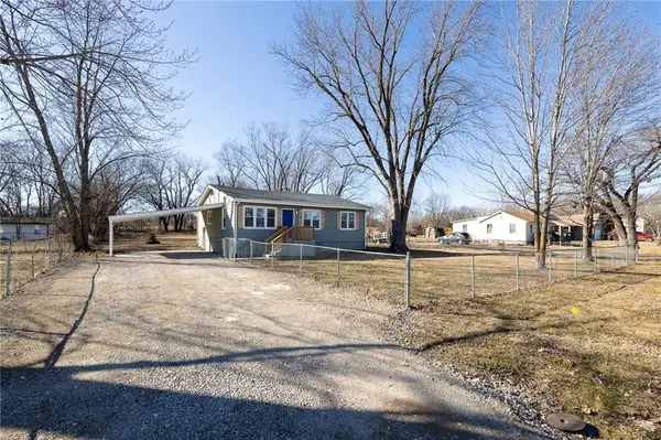 3328 S Selsa RD, Independence, MO 64057