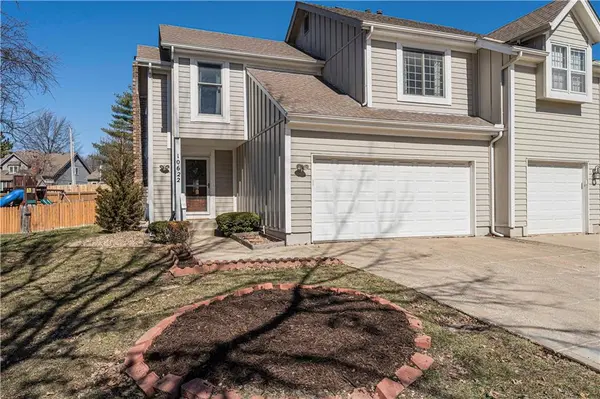10622 W 116TH TER, Overland Park, KS 66210