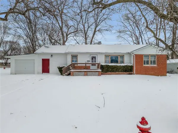 103 Hostetter ST,  Buckner,  MO 64016