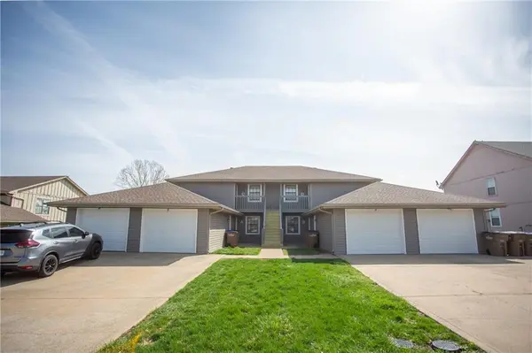 503 Sky Vue DR, Raymore, MO 64083