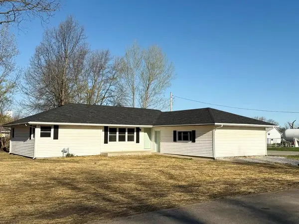 701 S Elm ST, Lockwood, MO 65682