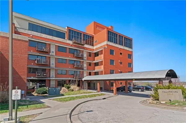 2940 Baltimore unit 1201 AVE #1201, Kansas City, MO 64108