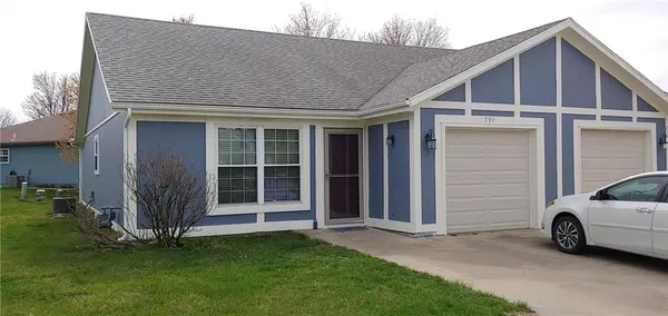 791 E Pinewood ST, Gardner, KS 66030