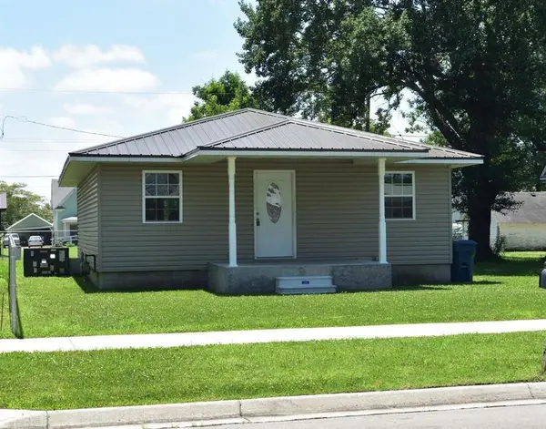 811 W 9th N/A, Coffeyville, KS 67337