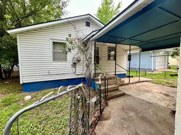 317 W 5th N/A, Cherryvale, KS 67335