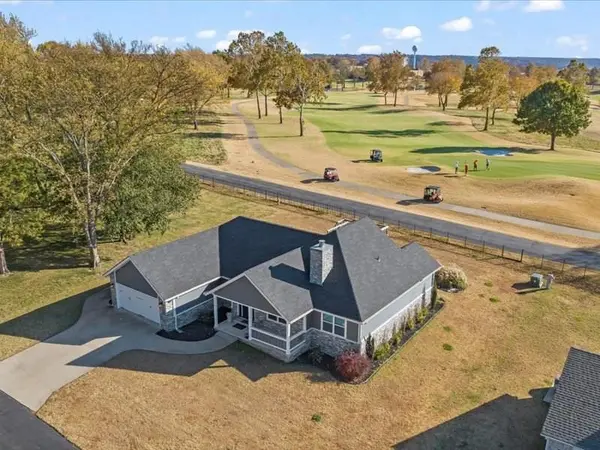 56909 E Maple RDG, Afton, OK 74331