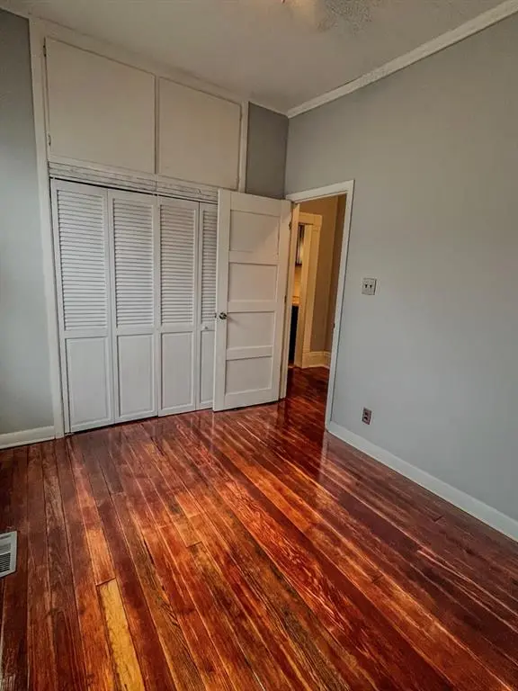 324 W 5th ST, Cherryvale, KS 67335