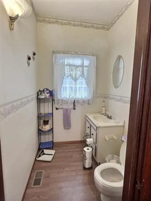1411 Stevens AVE, Parsons, KS 67357