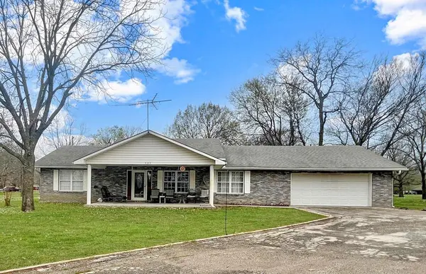 202 Walnut ST, Mound Valley, KS 67354