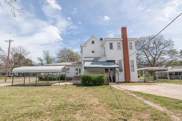 233 N 10th N/A, Fredonia, KS 66736
