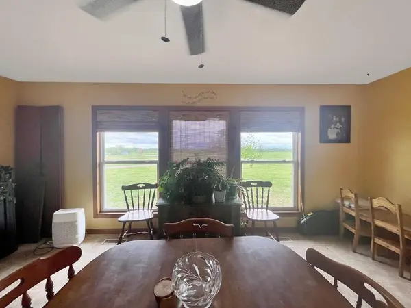 2090 13000 RD, Oswego, KS 67356